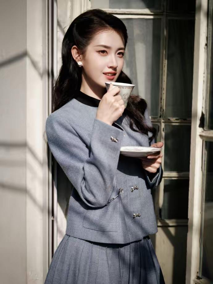 女人，是美貌重要，还是气质重要当然是气质更重要了