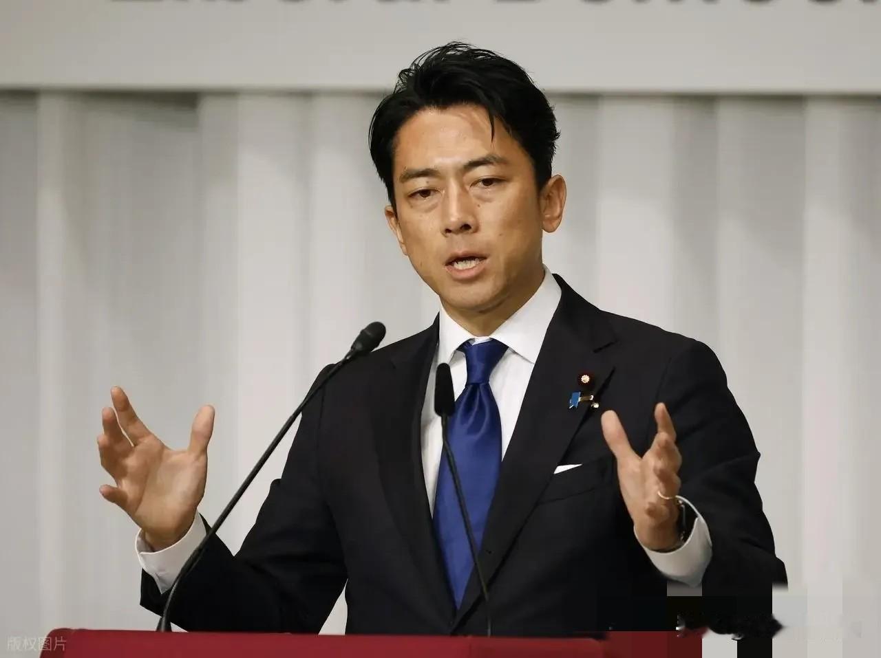 小泉进次郎的专机还没落地，中国的大门就已经焊死！但对茂木敏充，北京特意留了一道缝