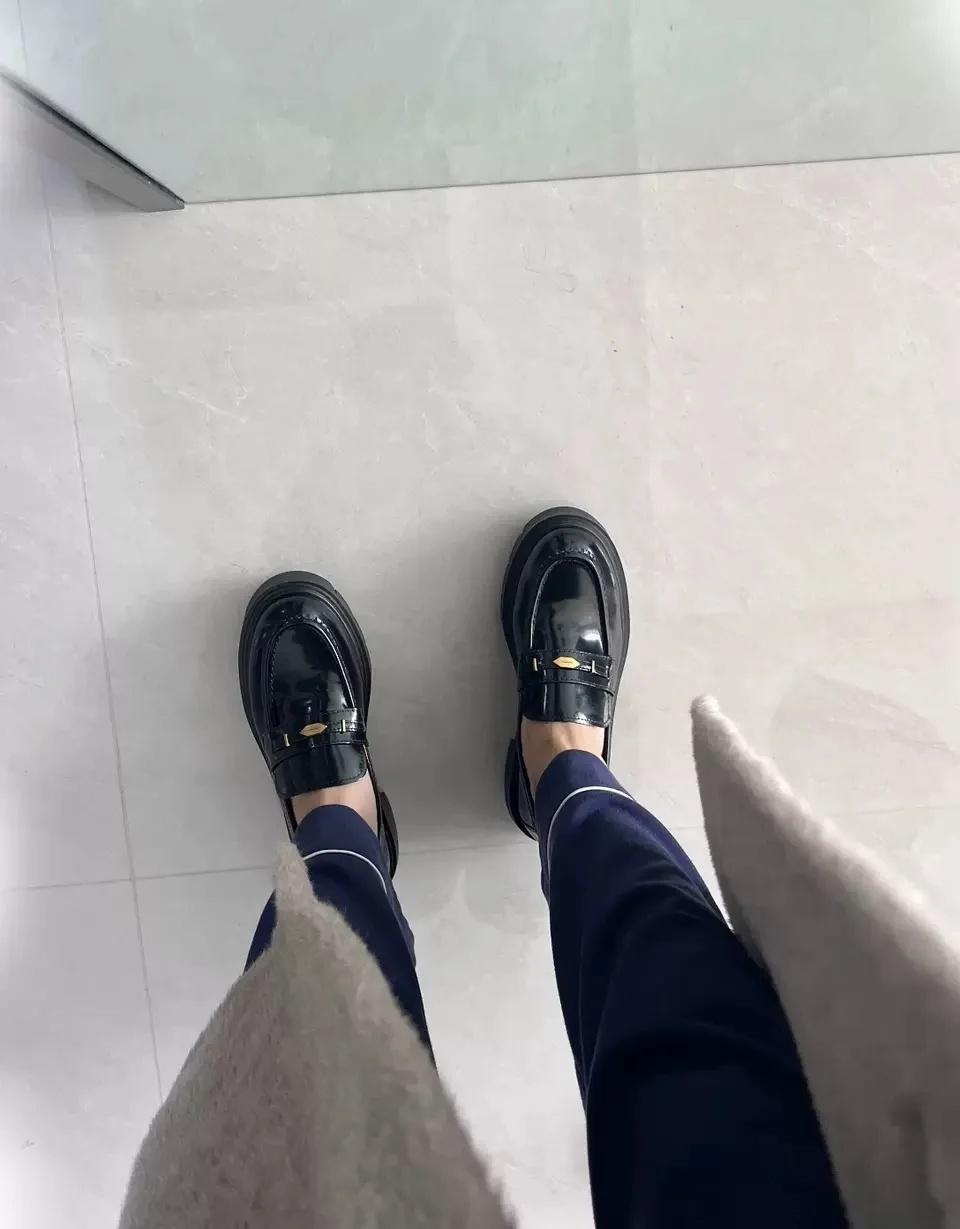 啊啊啊！终于穿上心心念念的乐福鞋啦
乐福鞋不磨脚 上班穿的鞋子 乐福鞋穿搭 上班
