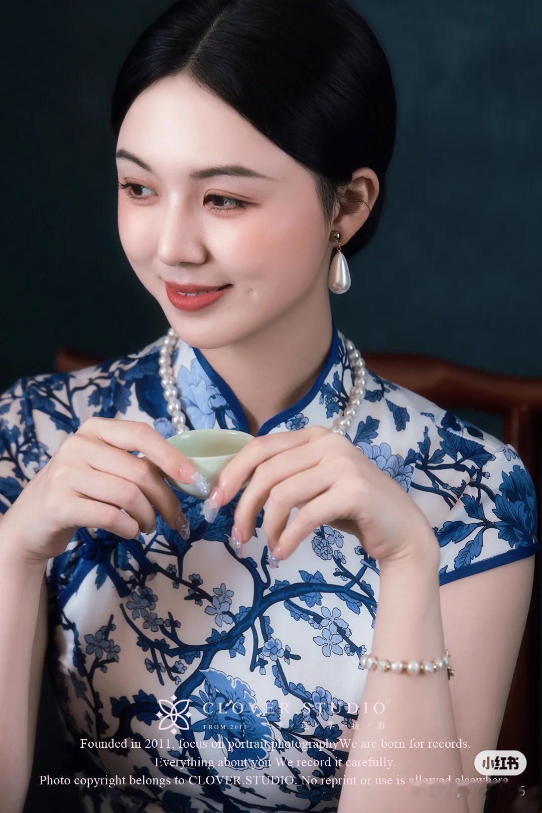 晒图笔记大赛美女旗袍穿搭写真