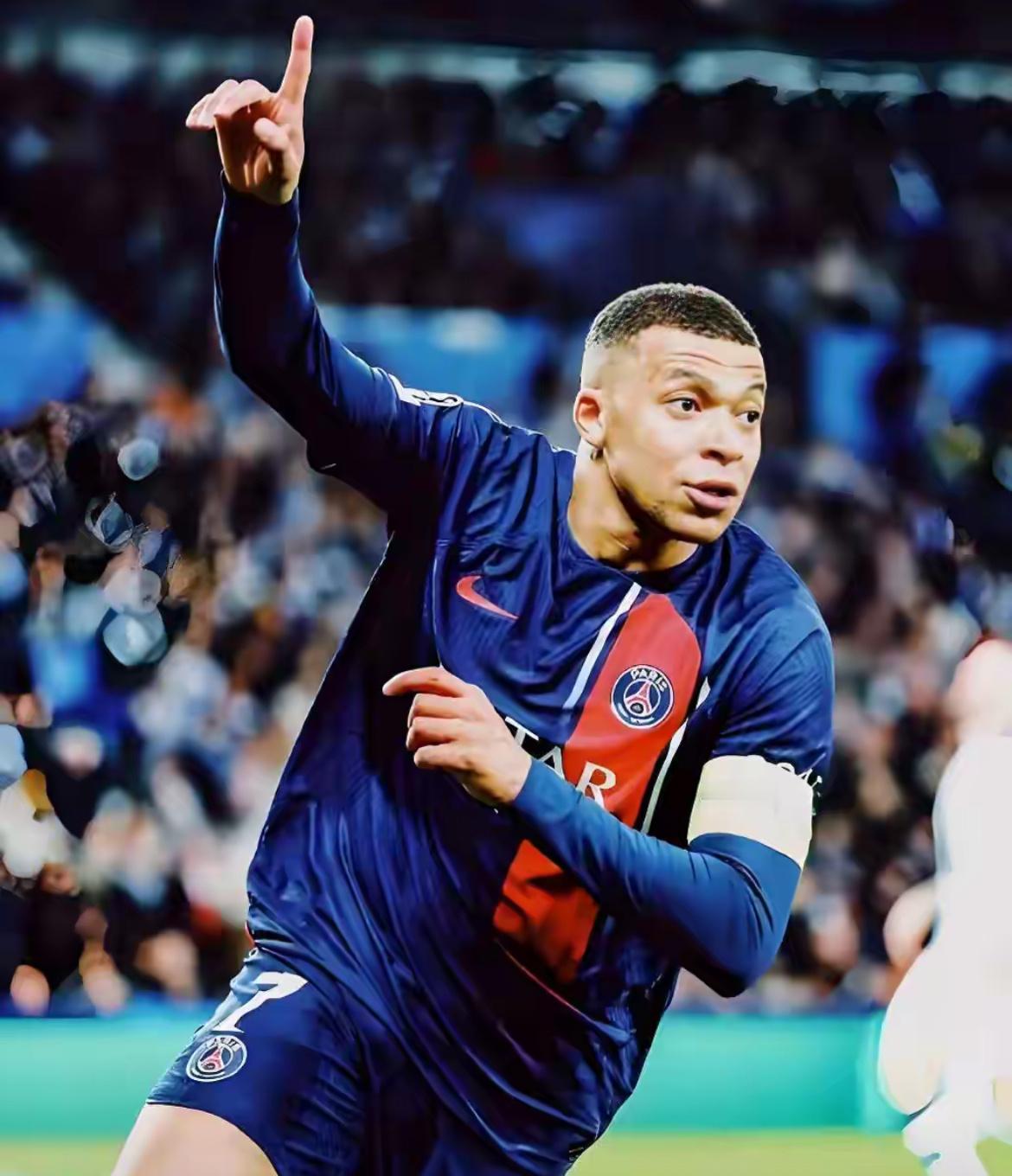 巴黎圣日耳曼队史最佳引援只有一个，但答案绝非你所想！头条体育讨论季足球法甲巴黎圣