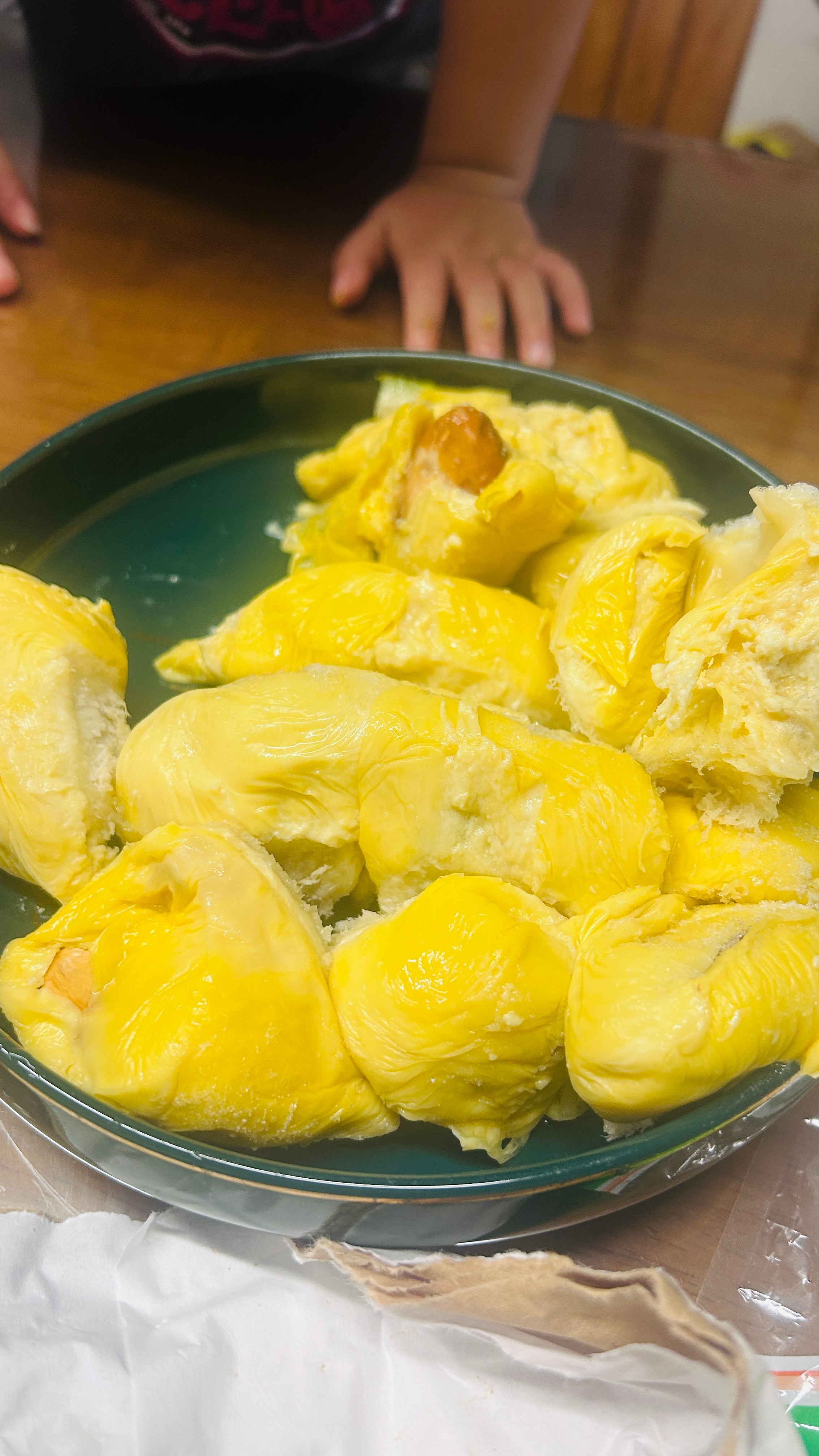 冷冻猫山王，齁甜美食