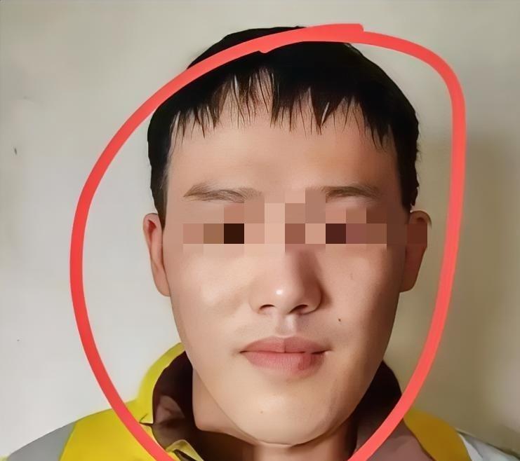 一个外卖小哥的随手之举，撬动了整座城市的善意，却也撕开了现代邻里关系的冷漠真相。