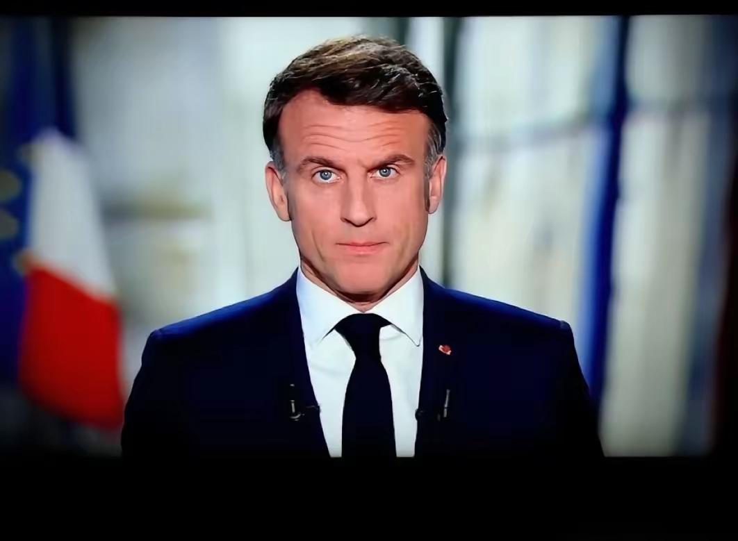 美以攻击伊朗，没想到马克龙竟然这样说！
 
2026年2月底的中东，再一次被战火