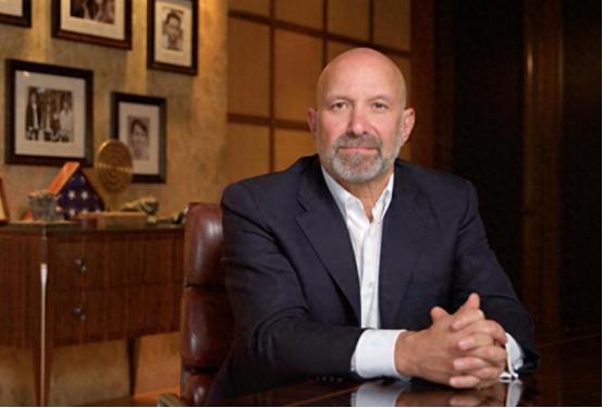 达沃斯现场，特朗普疯狂污蔑我国，不到24小时，我外交部回应亮了
 
世界经济论坛