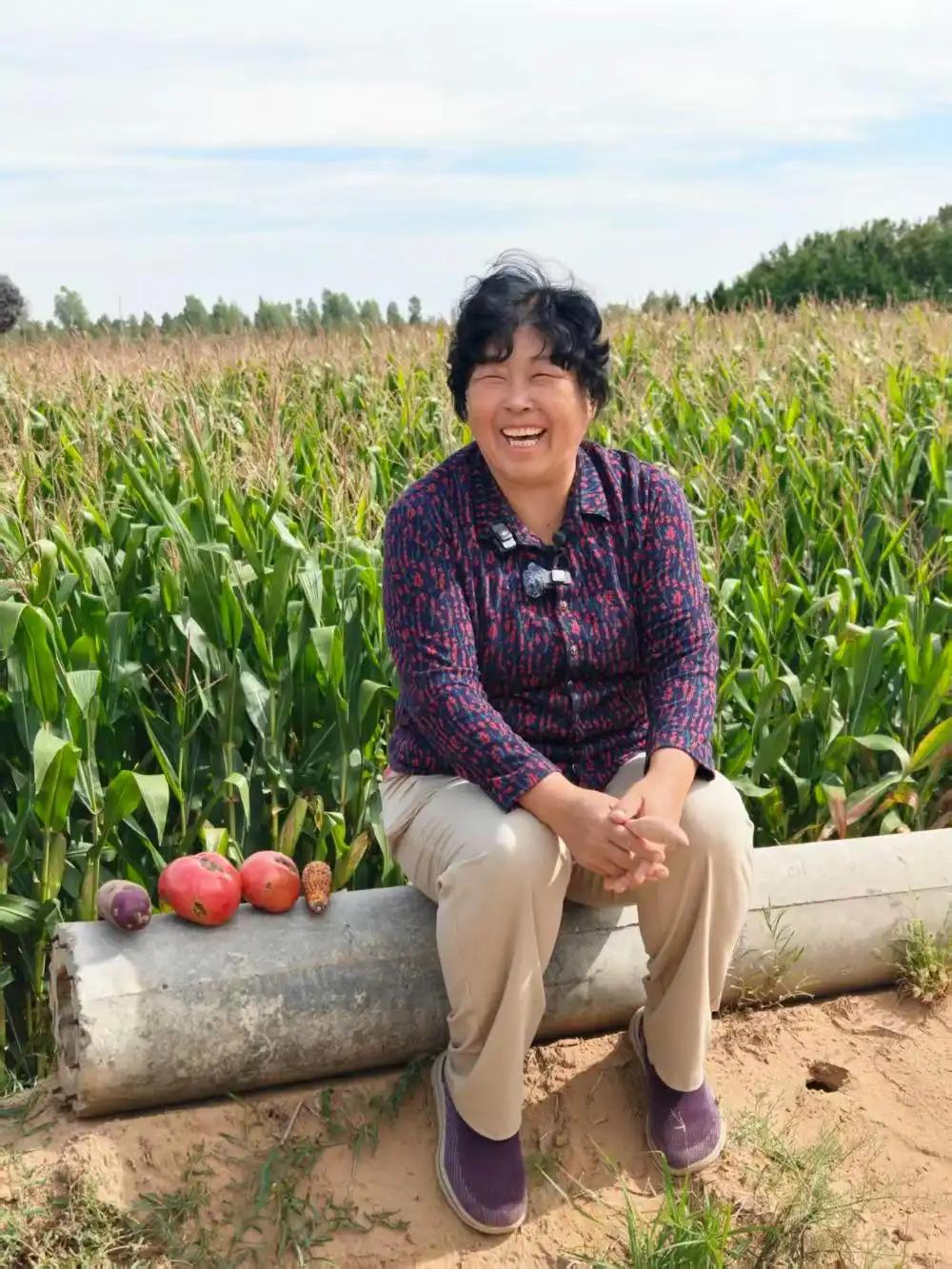 在很多人的印象里，沙漠意味着贫瘠、困难和无法改变。但在内蒙古鄂尔多斯乌审旗毛乌素