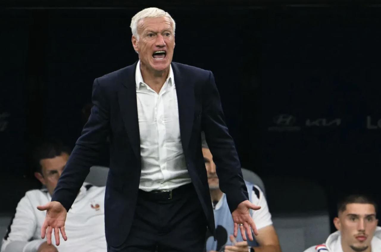 【法国遭西班牙淘汰，德尚质疑裁判：他有资格执法世界杯半决赛吗？】

法国队主教练