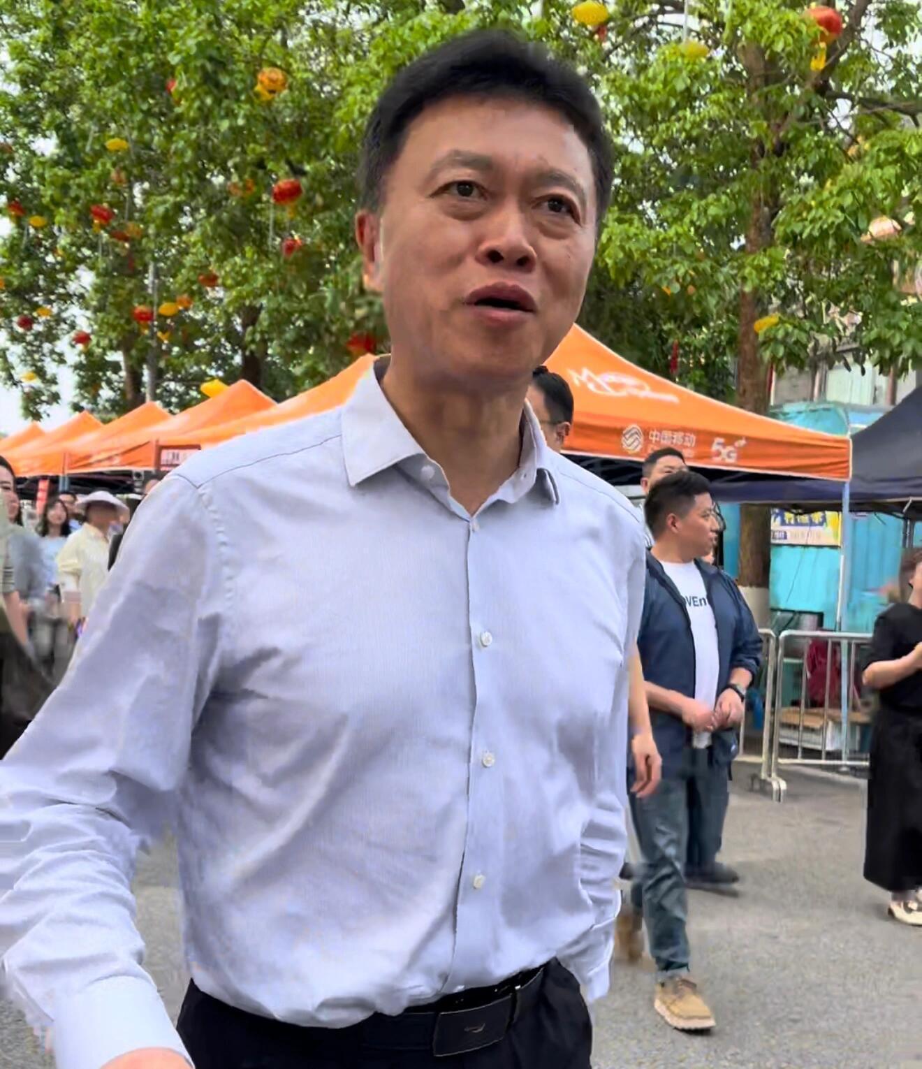 荣昌高洪波书好样的这一次荣昌成功接住了流量，五一假期期间来自全国各地的网友将荣昌