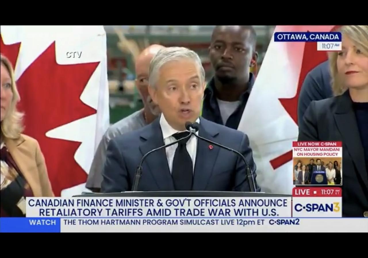 加拿大财政部长弗朗索瓦-菲利普·香槟François-Philippe Cham