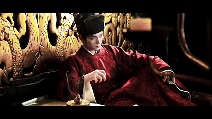 司宫令官宣杀青司宫令 历经漫长拍摄《司宫令》圆满杀青，剧组用心打磨每一处细节，宫
