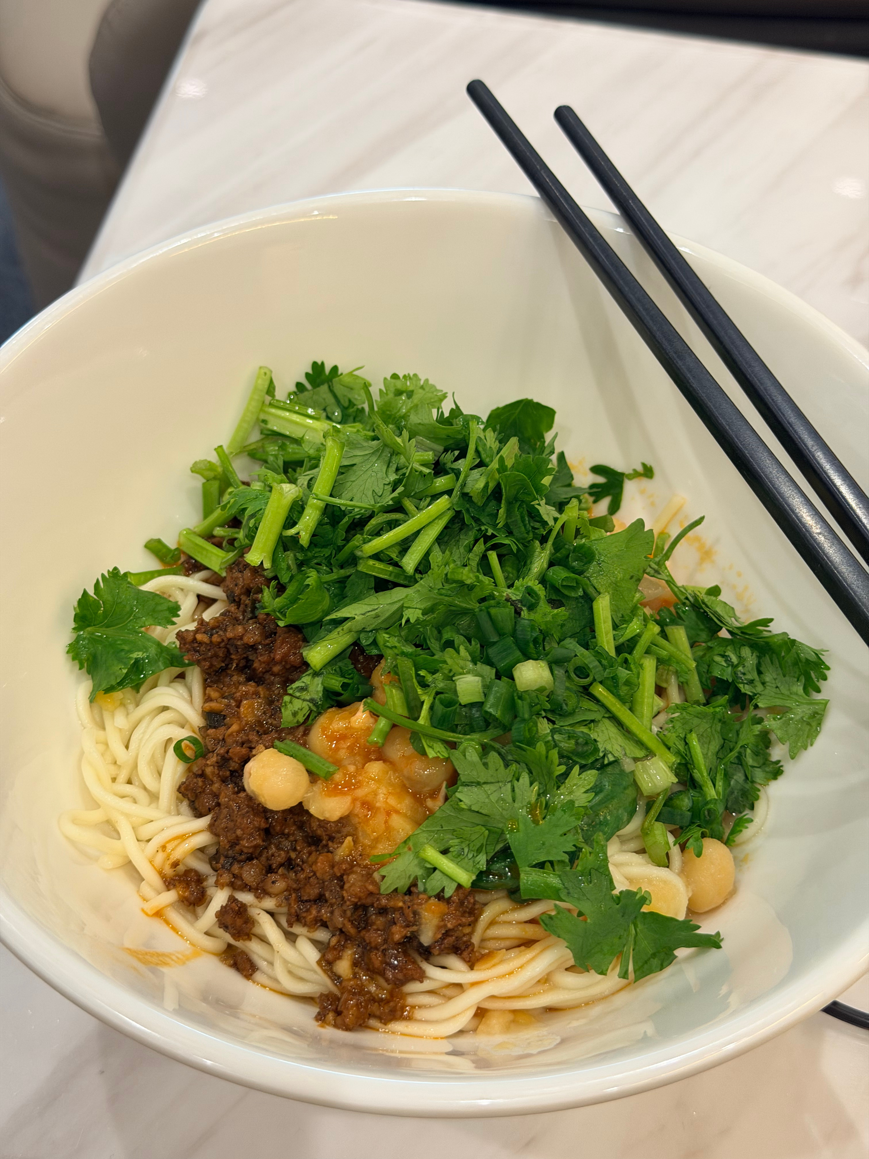 等我有钱，我一定要全世界种满香菜