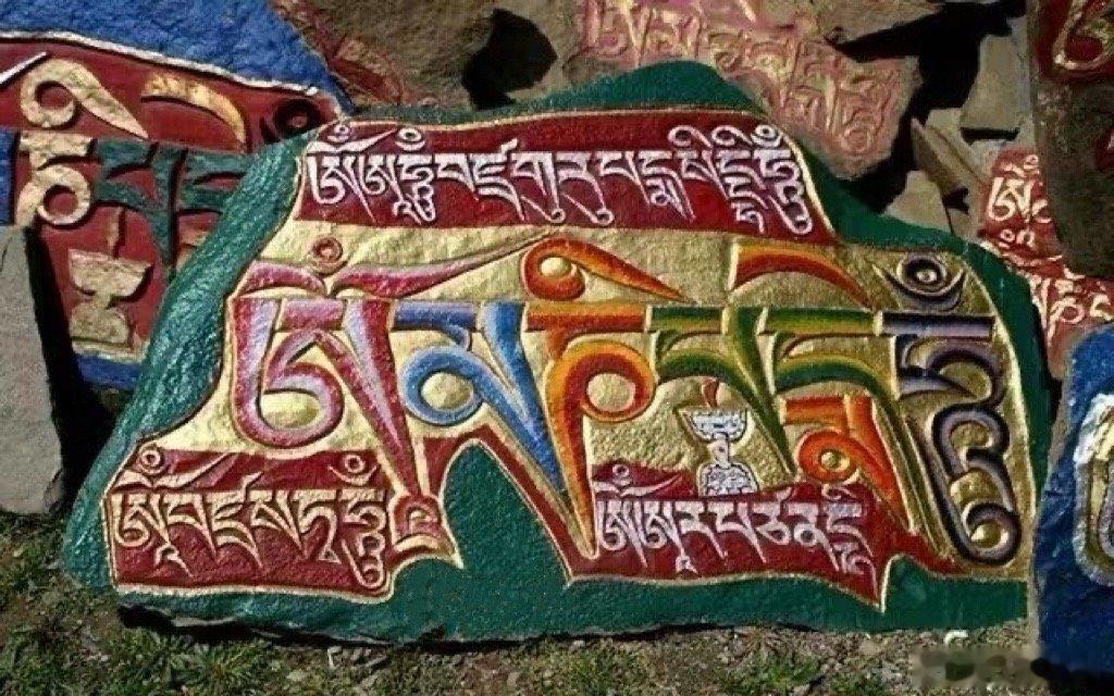 “念经”中真正的本真是什么？经声佛号，贵在用心。经书不是用来念给别人听的，而是用