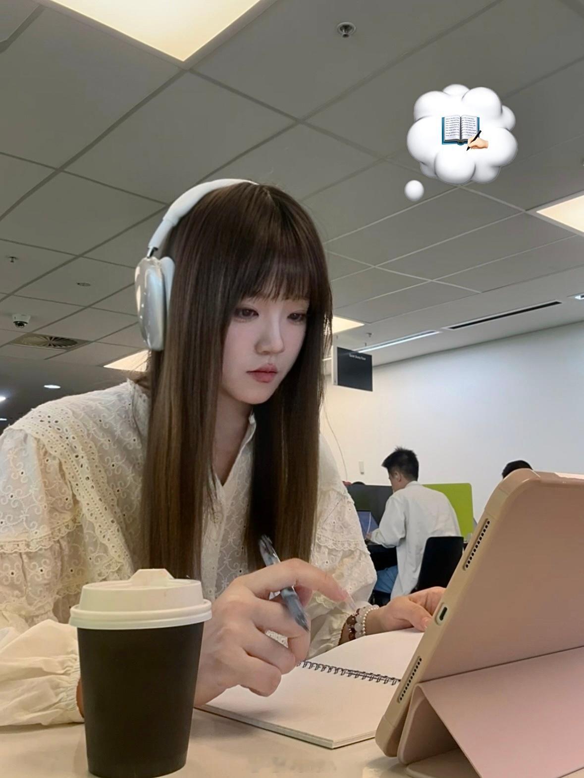 谁又要midterm了📖🏊🏻  ​​​