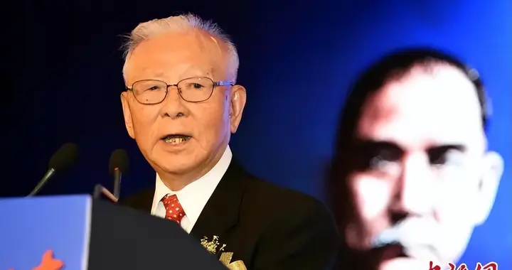 台湾退将“许老爹”许历农过世