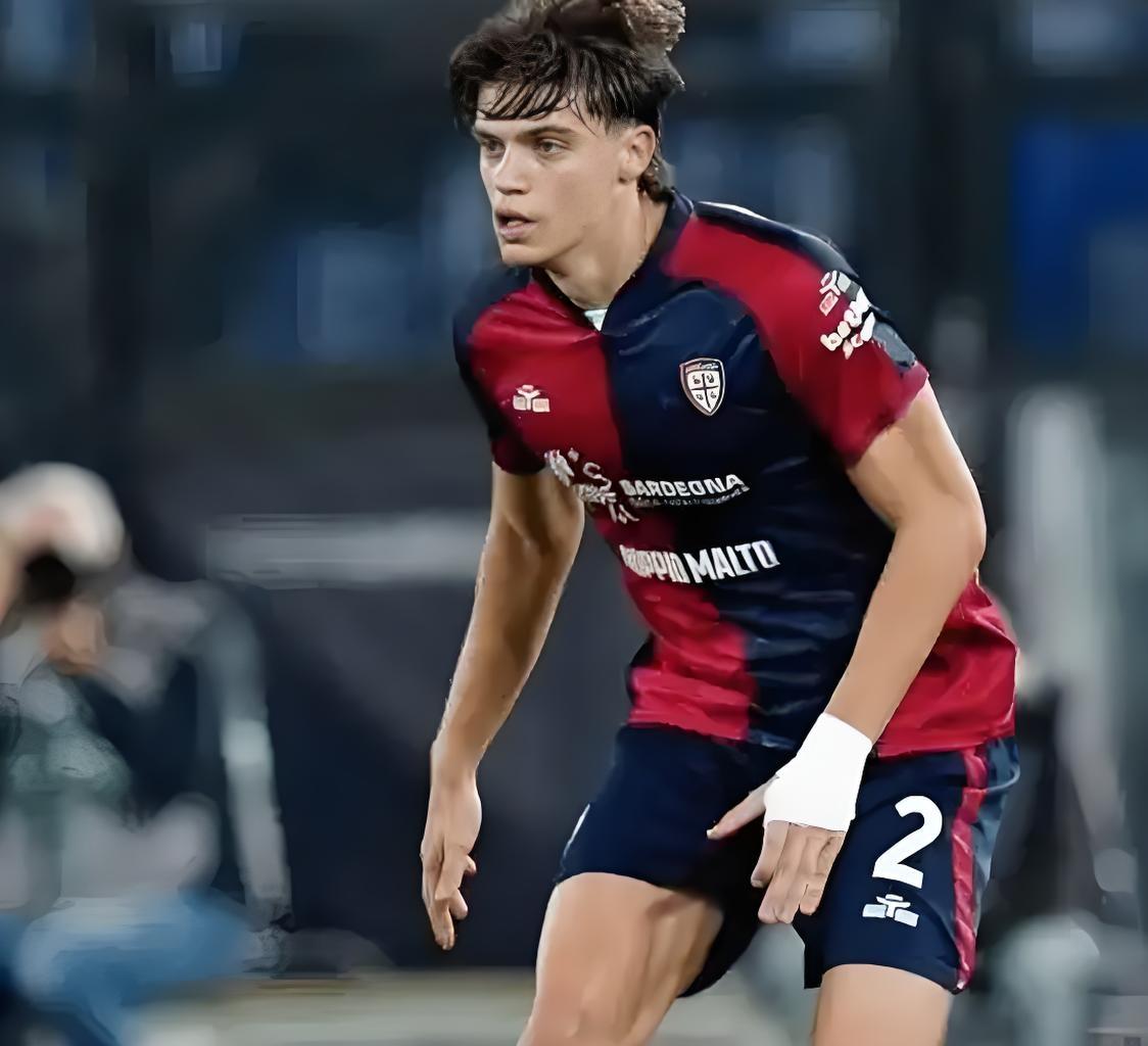 国新网：国际米兰对马尔科·帕莱斯特拉兴趣浓厚早已不是秘密。这位2005年出生的边