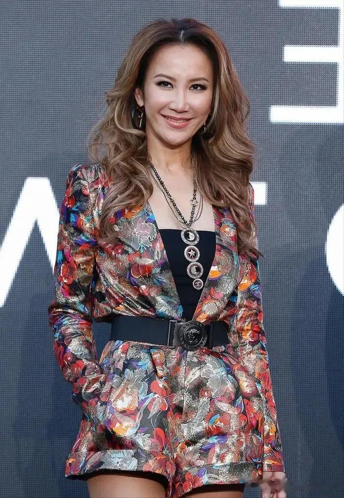 李玟的遗体将被解剖，根据香港法律规定，不是病死的就一定会解剖，找到死因才能火化。