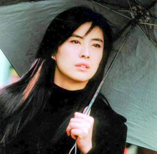 隐退20年王祖贤罕见受访！一句话打破全网多年猜想