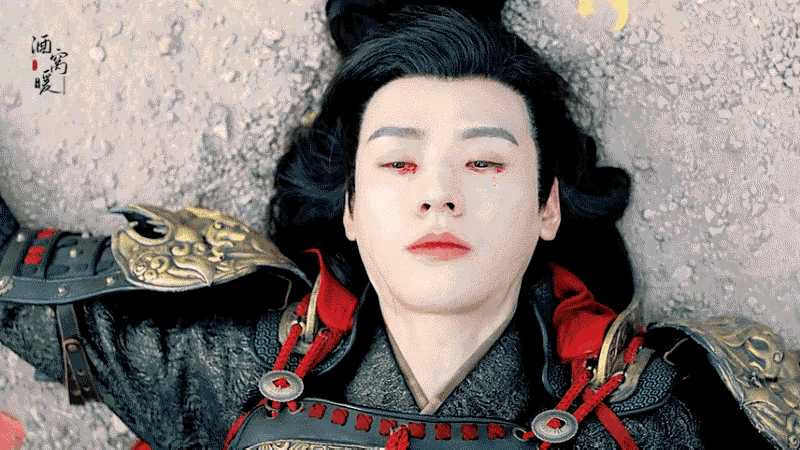 龚俊的吐血镜头是不是想要成毅这种感觉呀？ ​​​