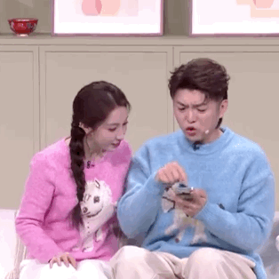 周铁男张小婉硬控到北京来了 不愧是春晚下来的搭档，现在直接硬控到北京来了，周铁男