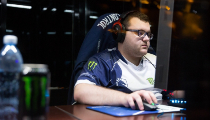 #dota2##梦幻联赛s22# MinD_ContRoL于梦幻联赛期间突然被T