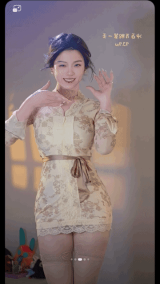 长相喜庆的小姐姐！