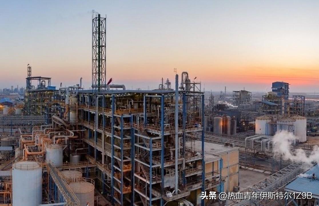 突发新闻：

以色列袭击了伊朗的Karoon石化公司，该设施部分受损。

损害程