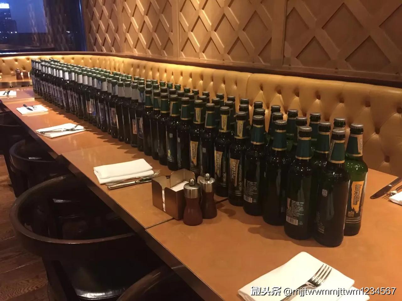 有酒有肉有故事，君悦约起...[舔屏]