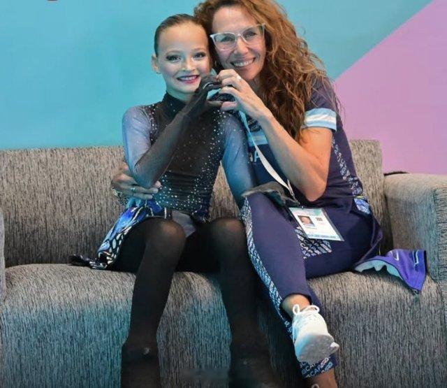 阿根廷诞生新的世界冠军！！🇦🇷🏆 来自圣菲的玛丽亚·皮娅·卡穆利亚·约斯特