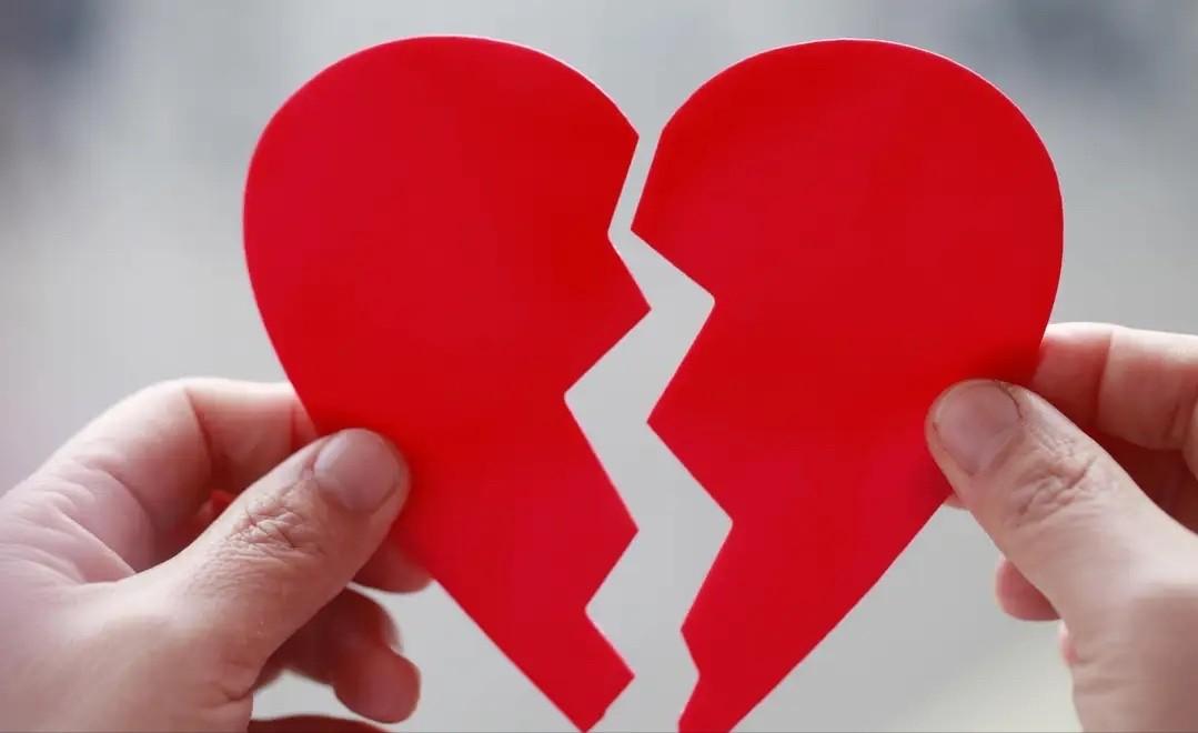 “太狠了！”广西，一男子离婚后第4天，前妻突然发来信息，竟说她在和男子结婚前一夜