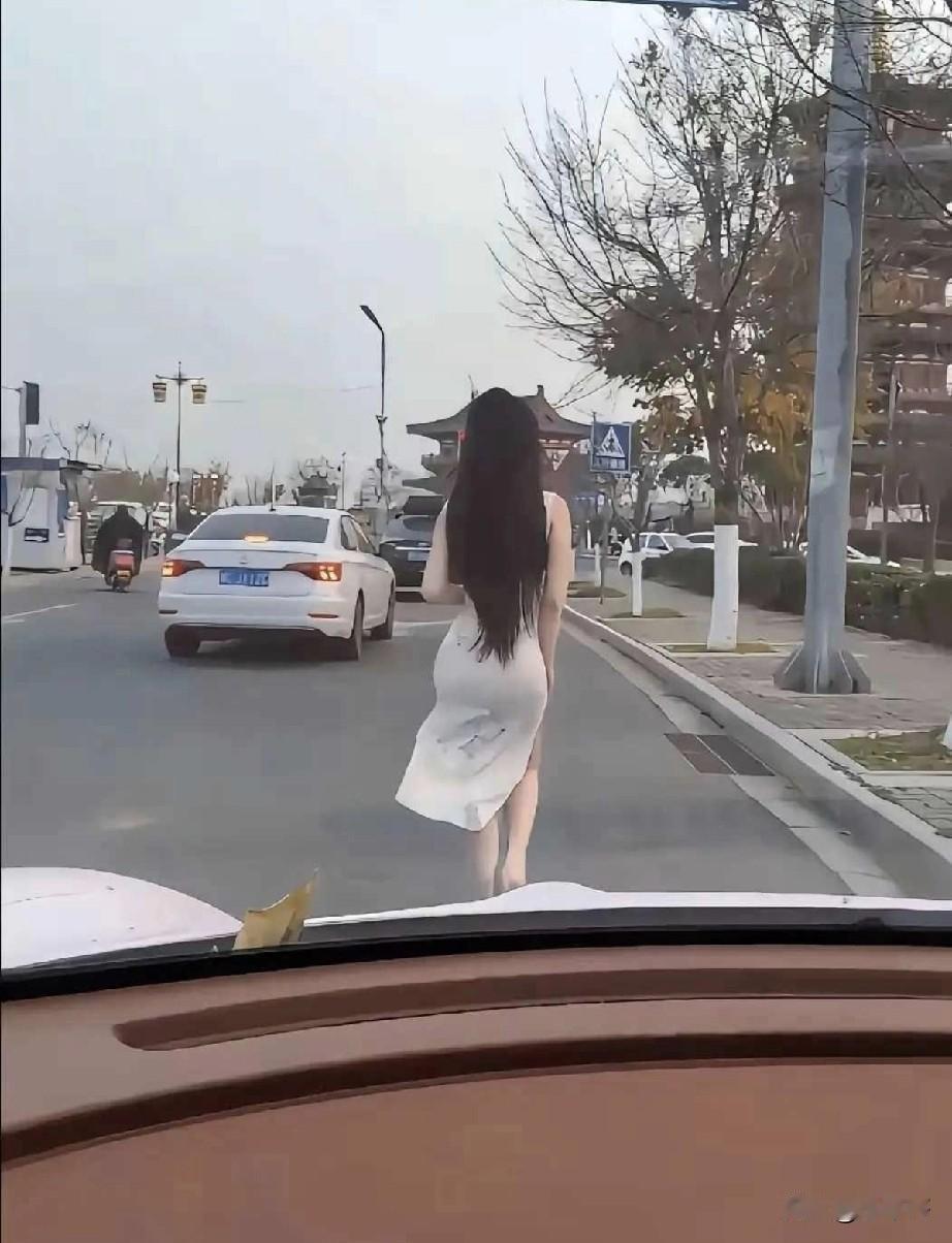 跟还是不跟？犹豫中，已经一公里了