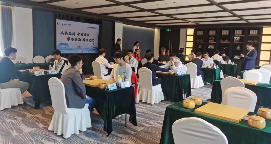 LG杯中国选拔赛进入最后时刻




第29届LG杯世界围棋棋王赛中国队选拔赛迎