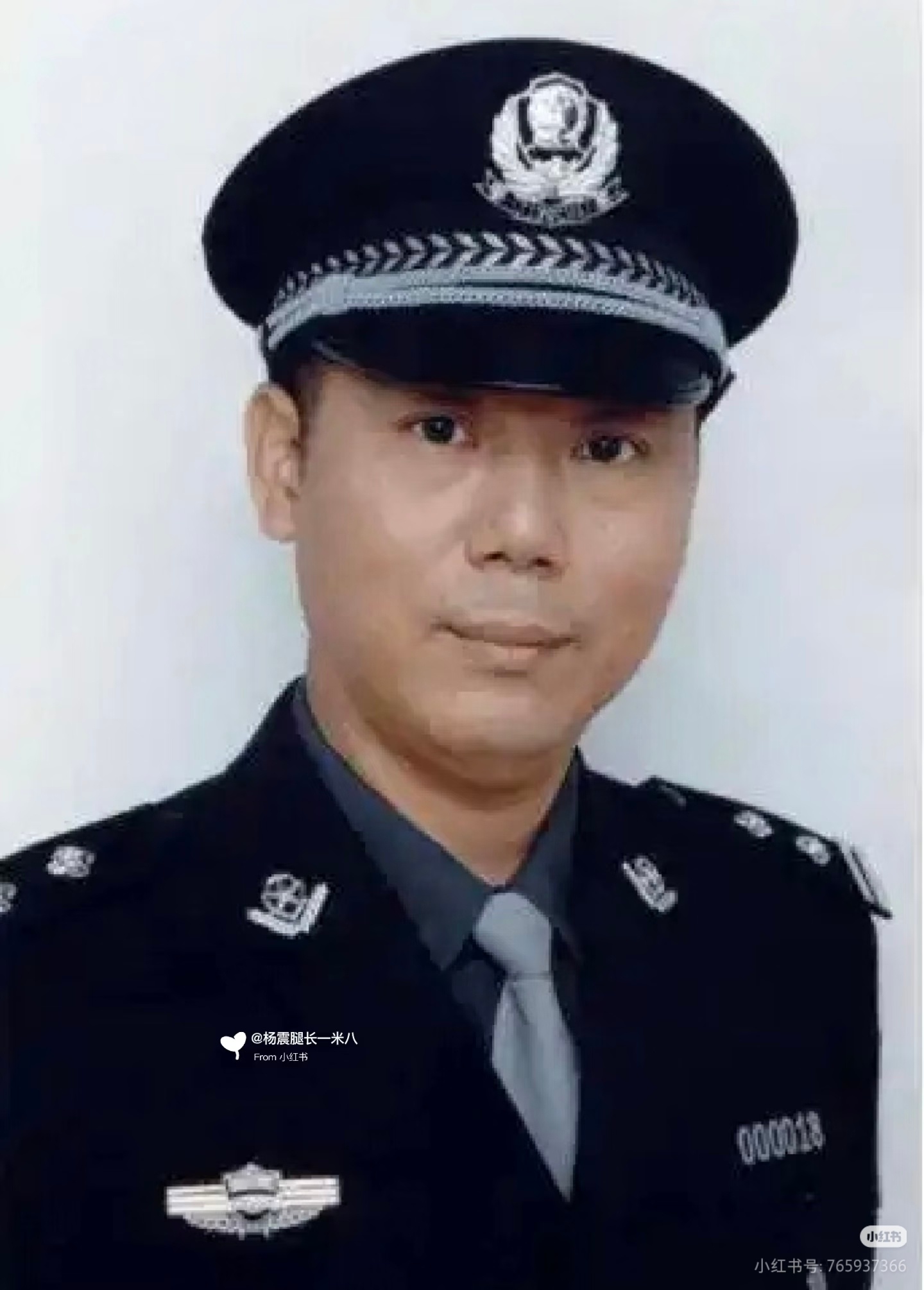 重案六组翻拍选角观众比剧组紧张重案六组翻拍，选角消息一出来，全网都在蹲🙋♀️不