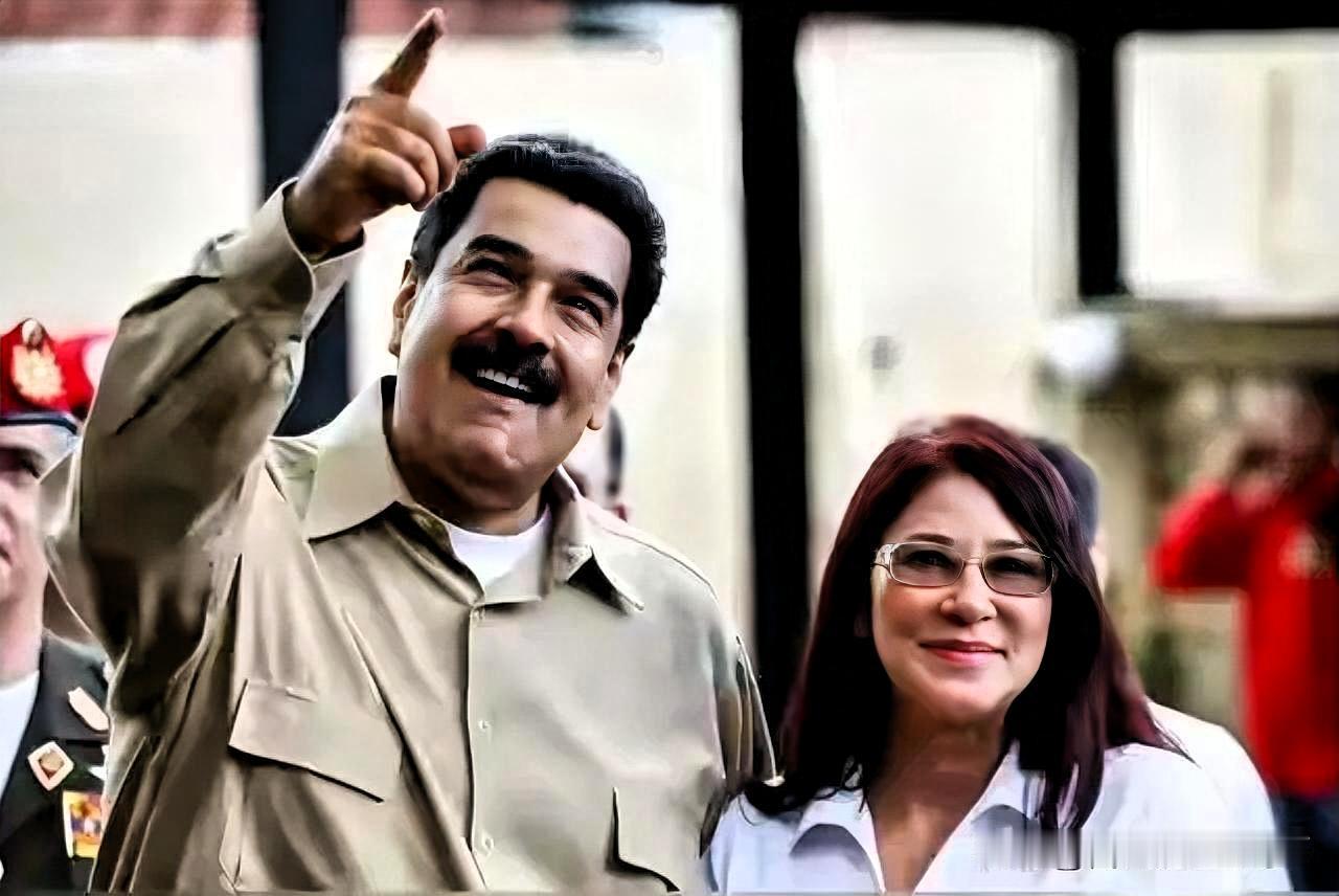 震惊！好莱坞编剧都不敢这么写。美国把委内瑞拉总统马杜罗像外卖一样直接“打包”带走