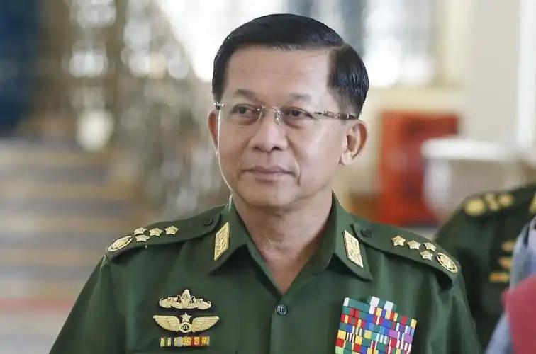 柬泰停火后，又一中国邻国突生巨变，领导人就此下台，出口中国的稀土要转卖美国？
当