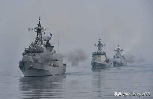 ⚔️🇰🇷 韩国海军演习

3月24日至27日，大韩民国海军司令部正在该国东、