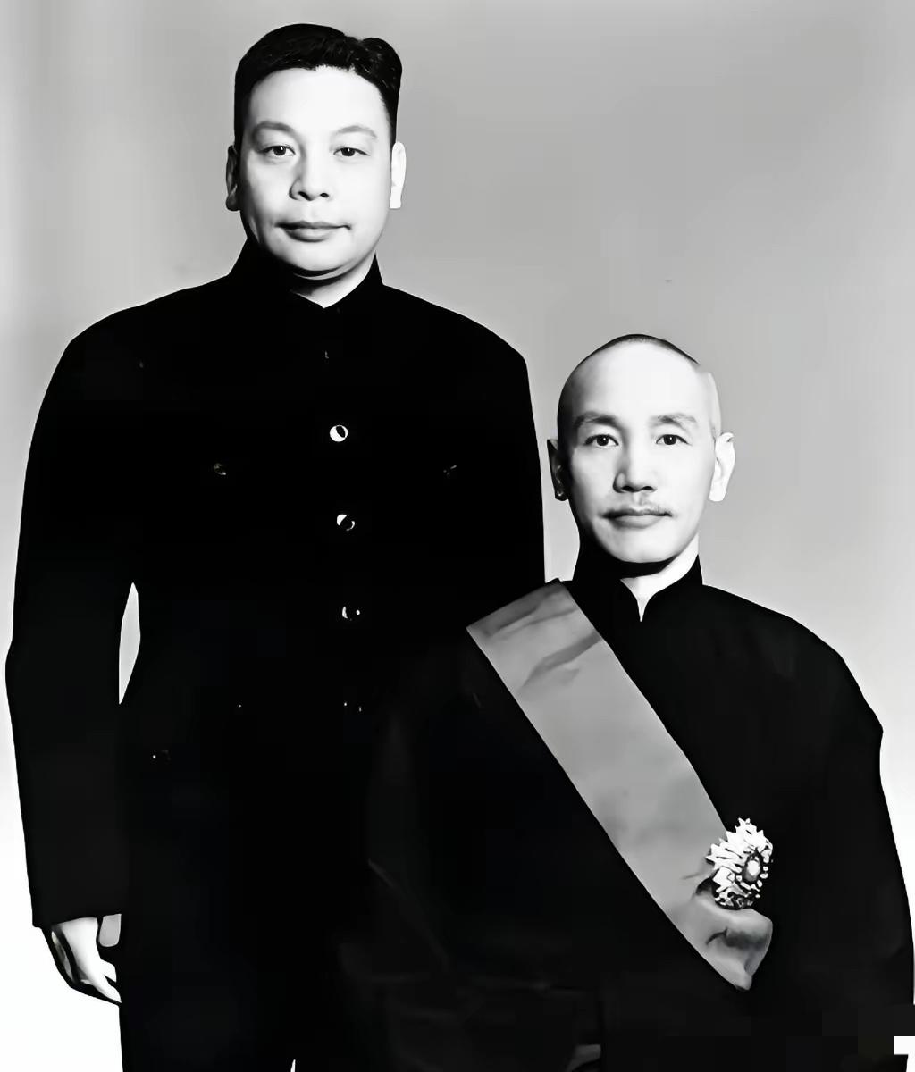 近期蒋家后人再提将两蒋棺椁迁回奉化，不少人拿叶落归根说事，可这事真没那么简单。