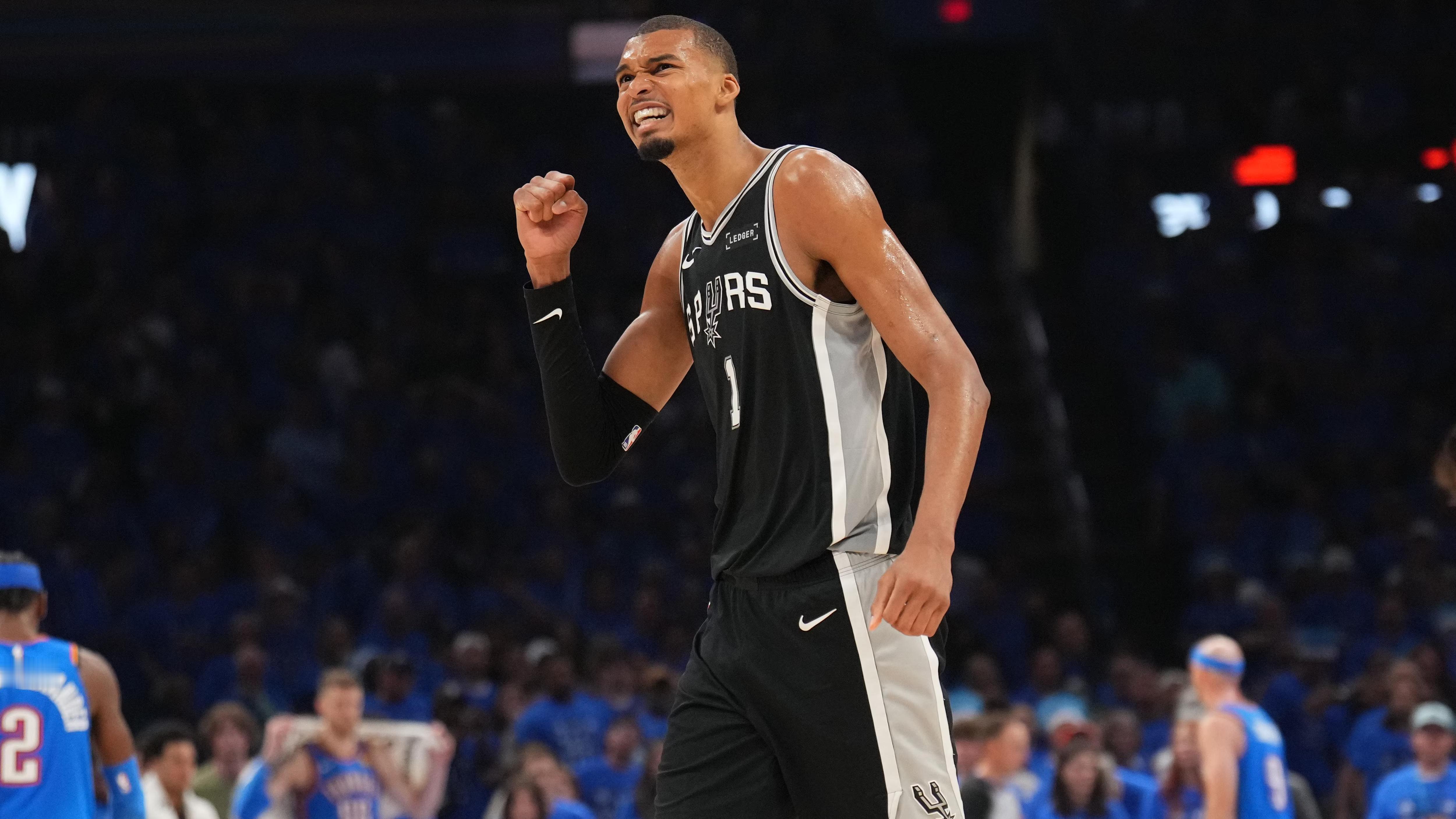 感觉未来NBA球队的夺冠进程会越来越快雷霆马刺都是那么年轻的球队一个球队的夺冠窗