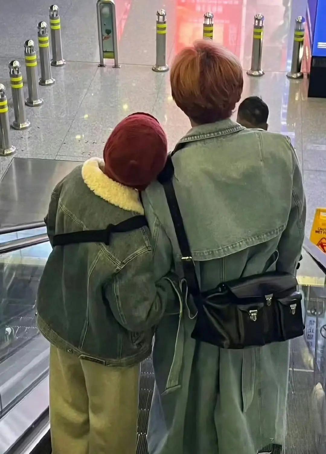 李荣浩杨丞琳11年异地感情依然甜蜜如初，真难得。