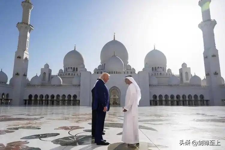 阿联酋打算一条道走到黑了
阿联酋外交部表示："美国是我们明确的合作伙伴，我们打算