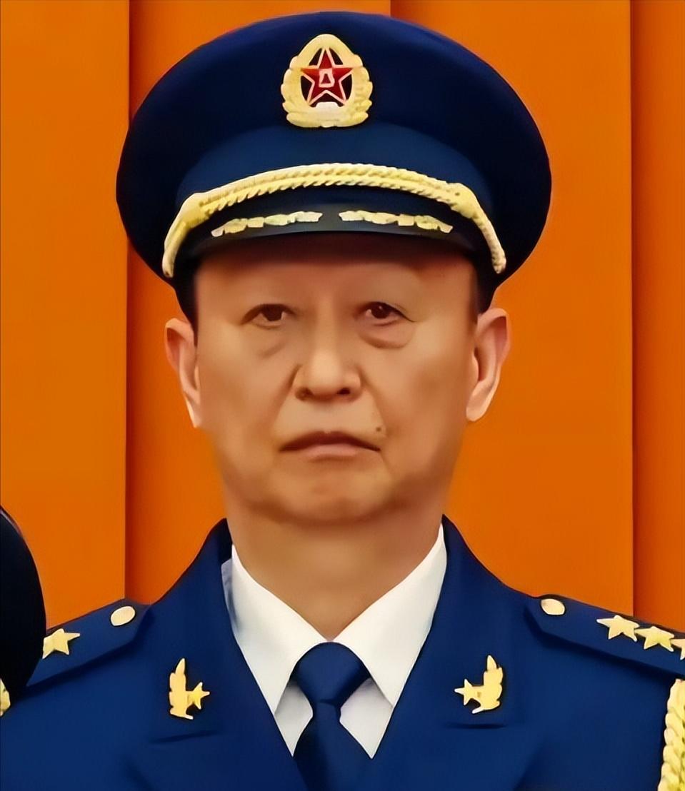 台海上空那根绷了四年的弦，这次有人坐下来调了调音

不寻常！解放军东部战区司令员