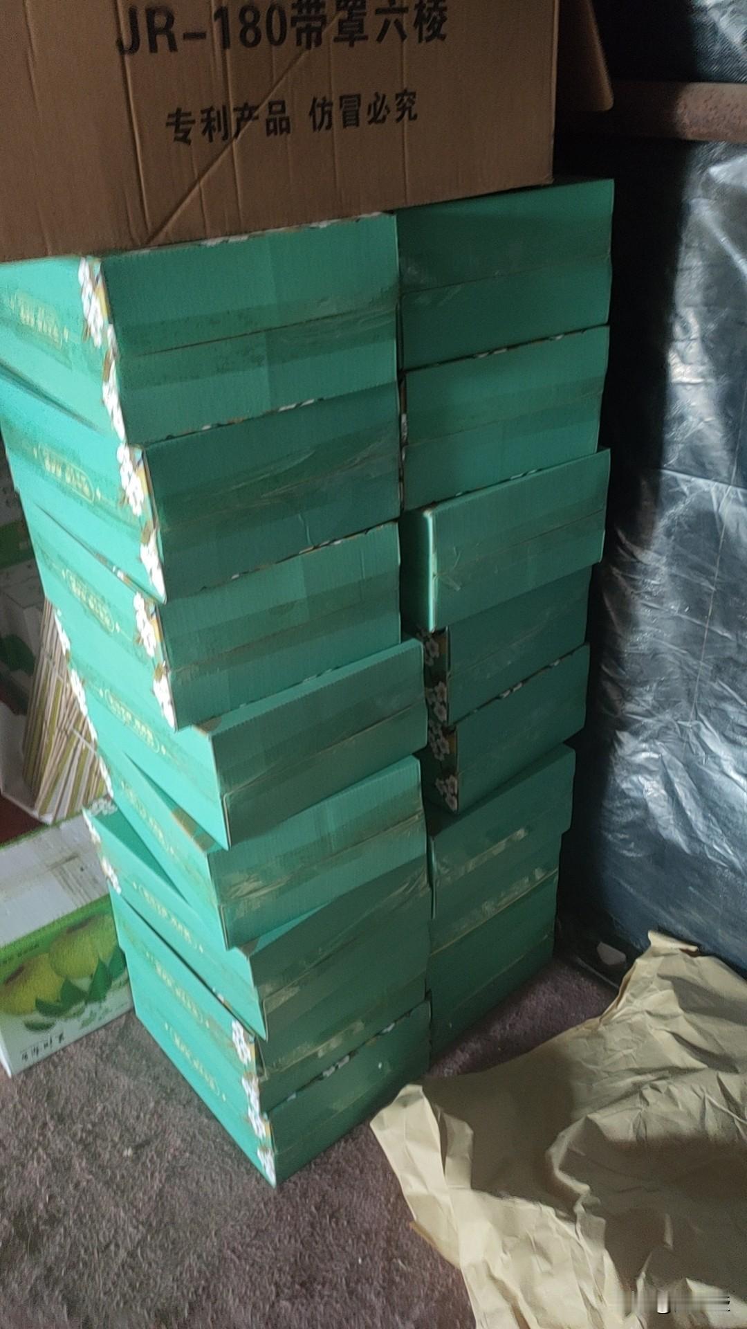 给自己一句话，你会说什么? 我想对自己说：眼泪不是答案，拼搏才是选择。只有回不了