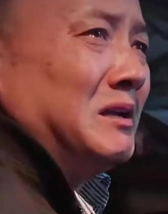 “我们永远融为一体。”浙江一男子悲痛欲绝，当年深爱的妻子在27岁离世，留下两个年