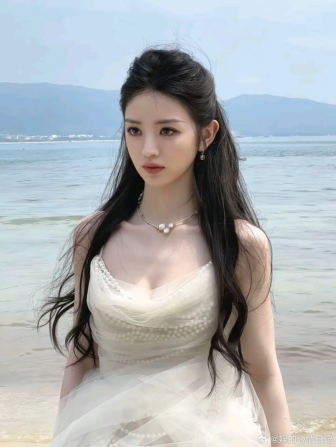 为啥总说田曦薇离不开刘海啊刚刚🫘刷到这张完全惊为天人美神降临啊 