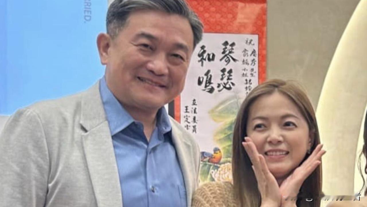 笑死了，民进党“立委”王定宇（人称王八千）近日在台“立法院”质询时，提出新构想。