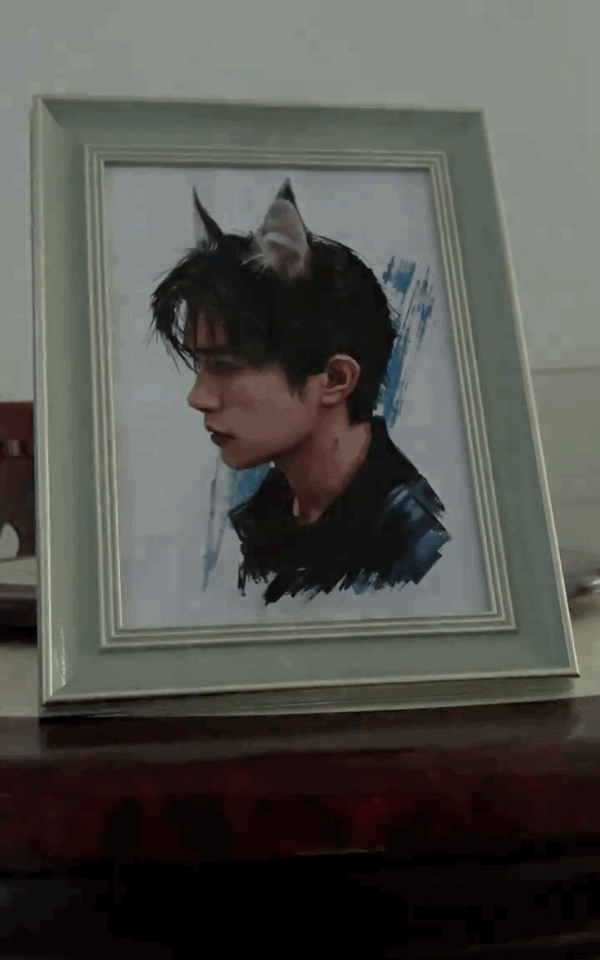 易烊千玺：想活命就住手！[笑cry]不过画的狼耳千玺是真帅啊[送花花]cr：莫仔