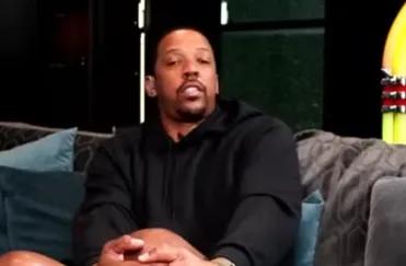 弗莱：马刺的打手去哪了？文班被欺负时不能让他亲自动手啊
05月15日讯，在篮球界