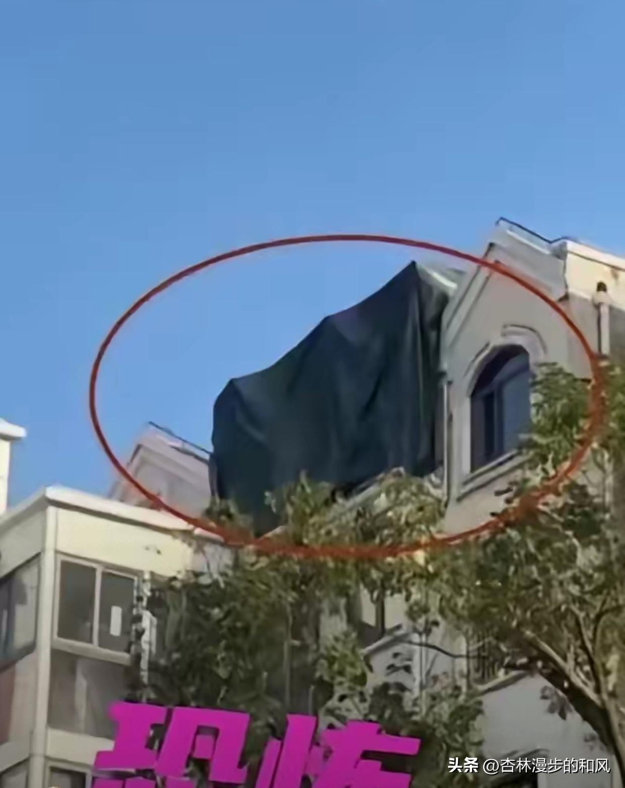 举报违建10分钟后，对方电话就打过来了：“你姓邱吧？我知道你住哪栋”

看到上海