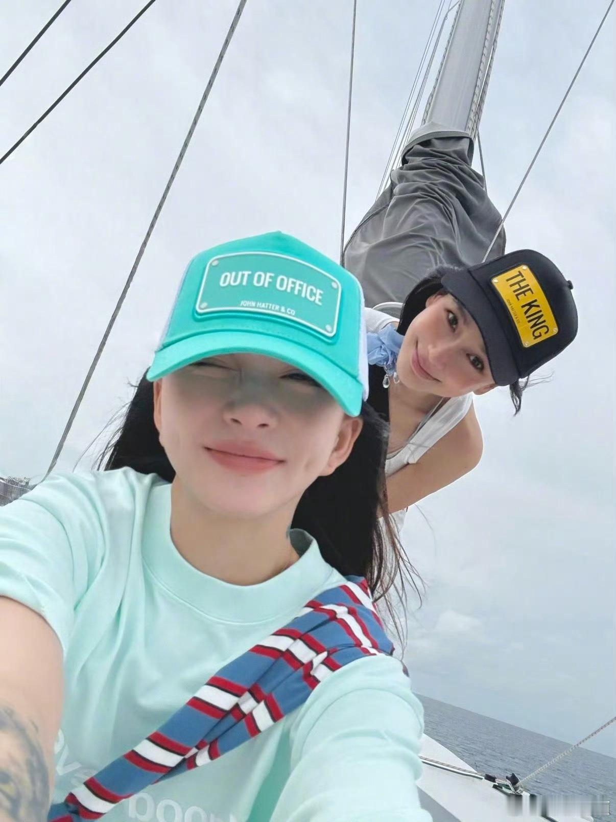 Angelababy马尔代夫游客照姐姐要玩的开心呀2026年8月，Angelab