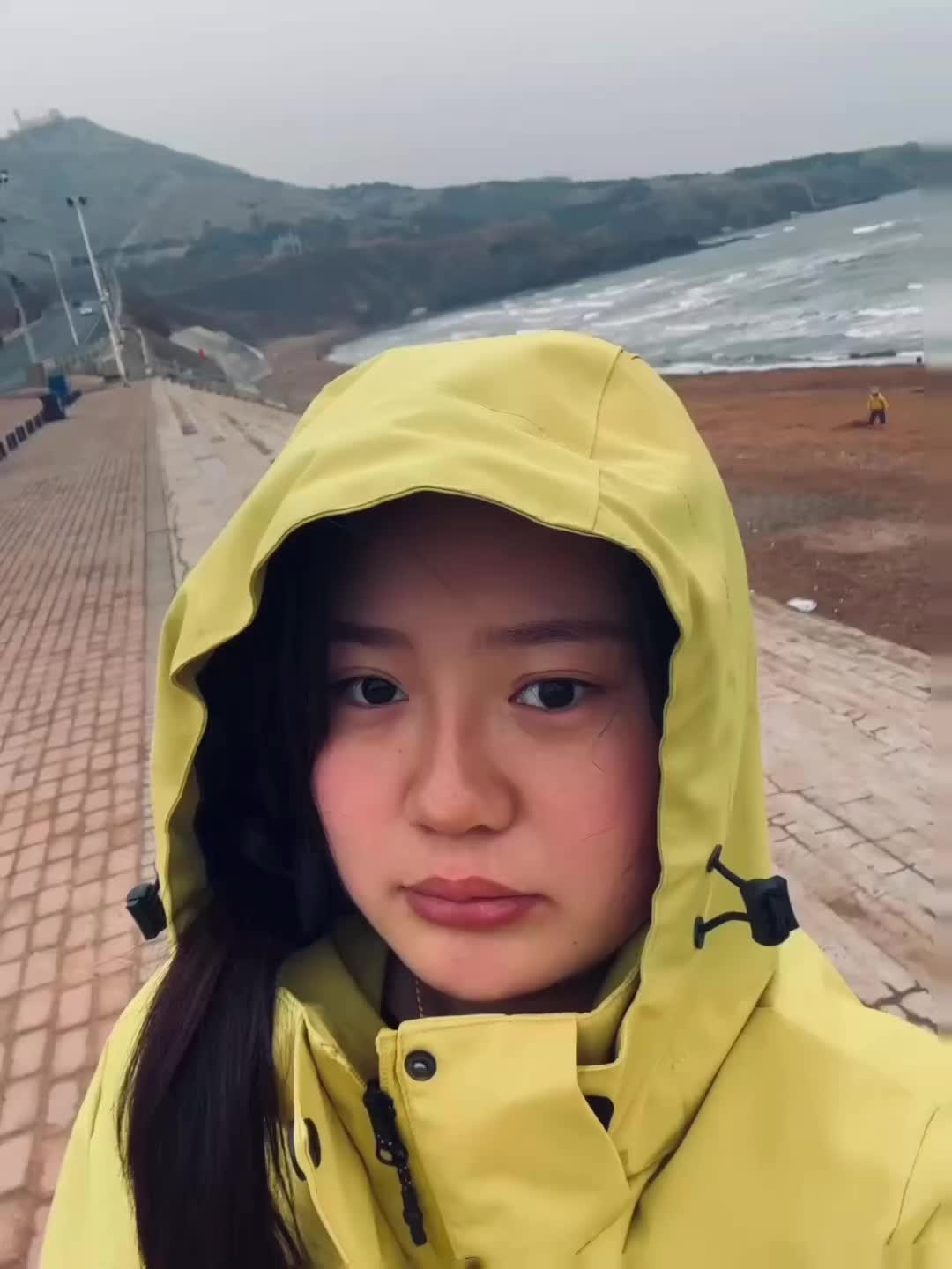 走的路多了总会有一根荆棘成为我的拐杖