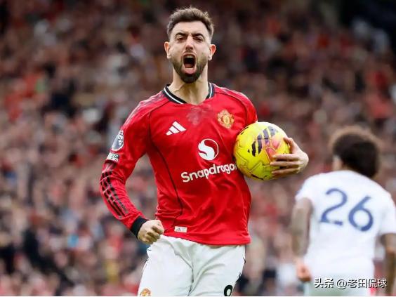 无逆转-不红魔，曼联来到英超第三…曼联2-1逆转战胜10人水晶宫，近7轮6胜1平